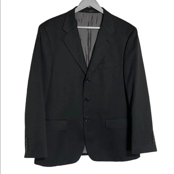 Van Heusen studio modern fit 40S black with faint‎ pinstriped blazer - Picture 1 of 5